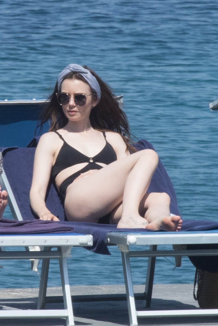 Lily Collins Lily Collins