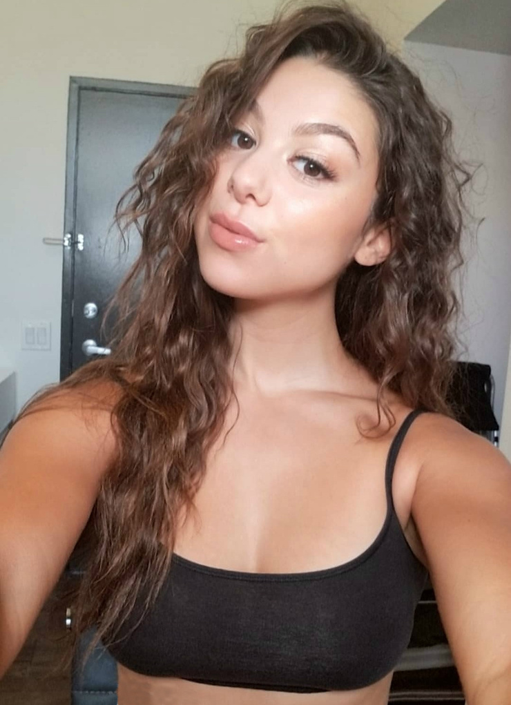 Kira Kosarin