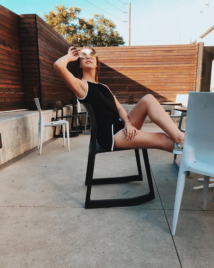 Bailee Madison.