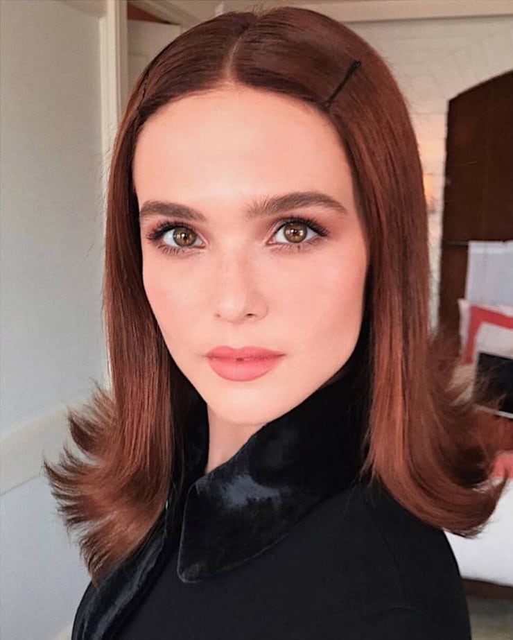 Zoey Deutch Zoey Deutch