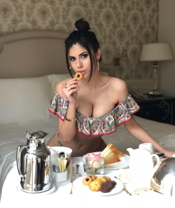 Ines Trocchia Ines Trocchia