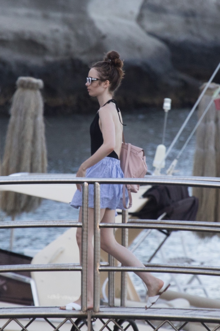 Lily Collins