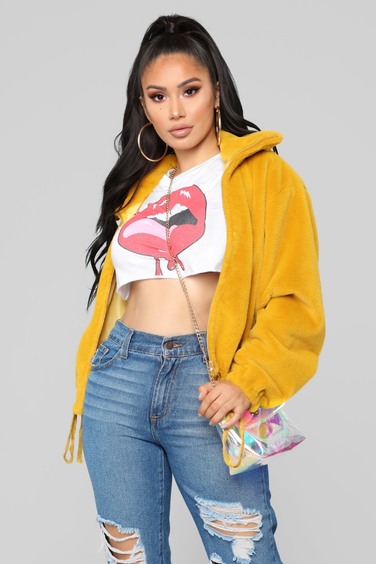 Janet Guzman