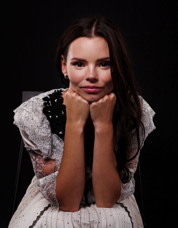 Eline Powell Eline Powell