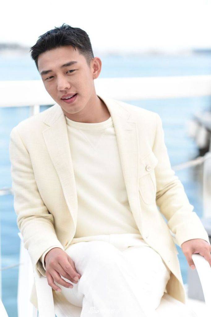 Ah In Yoo