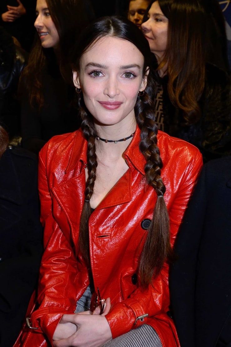 Next photo of Charlotte Le Bon