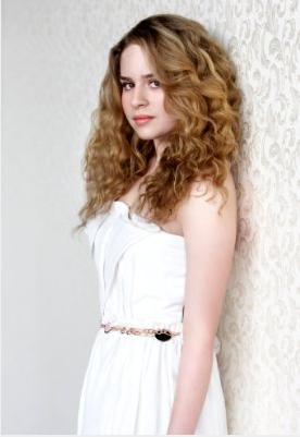 Next photo of Allie Grant