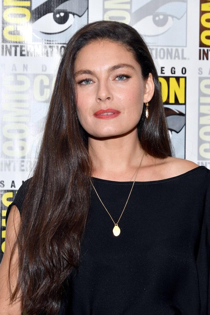 Alexa Davalos