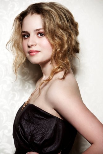 Allie Grant Allie Grant