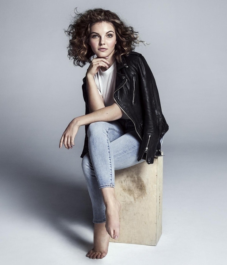 Camren Bicondova Camren Bicondova