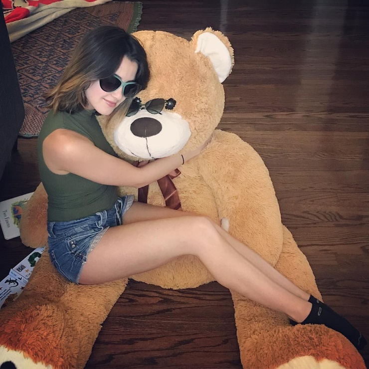 Laura Marano Laura Marano