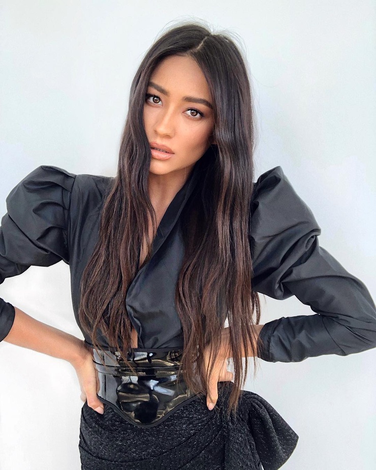 Shay Mitchell Shay Mitchell