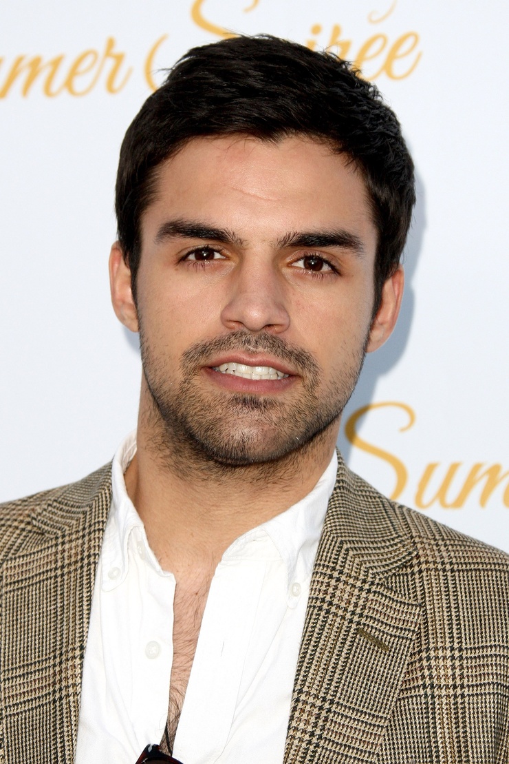 Sean Teale