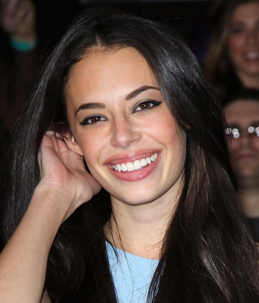 Chloe Bridges gif icons