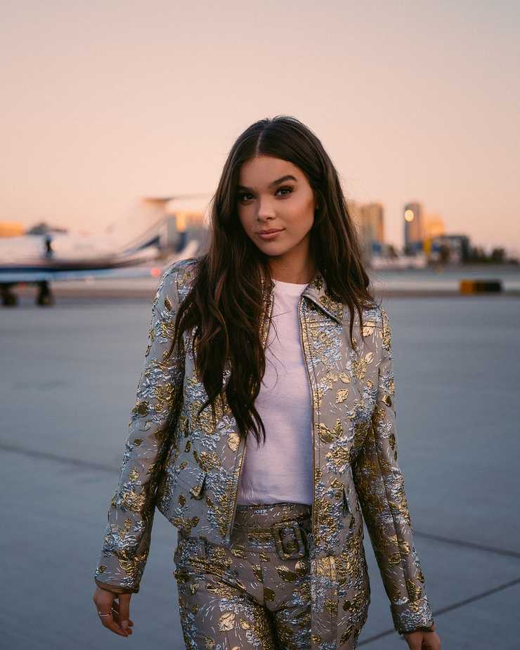 Hailee Steinfeld Hailee Steinfeld