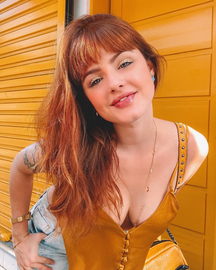 Camila Senna Camila Senna