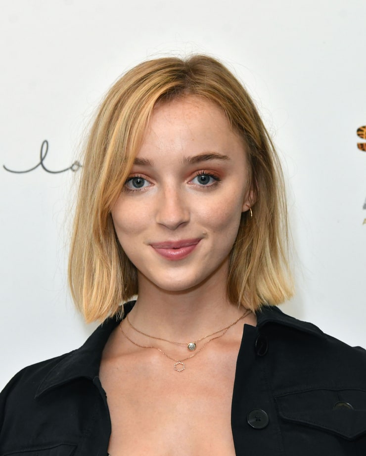 Phoebe Dynevor