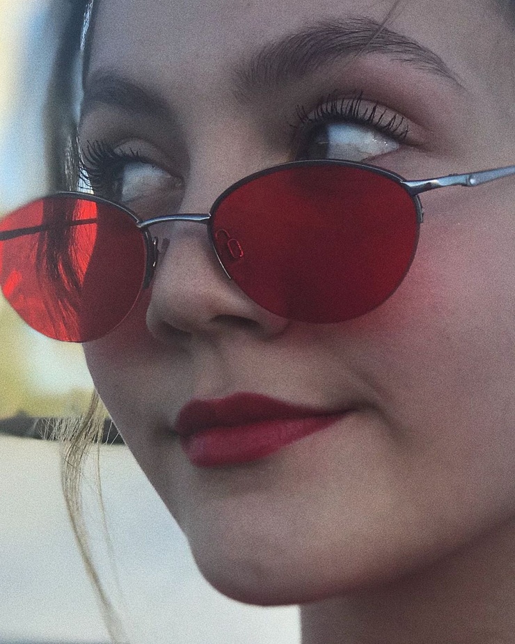 Iris Apatow Iris Apatow