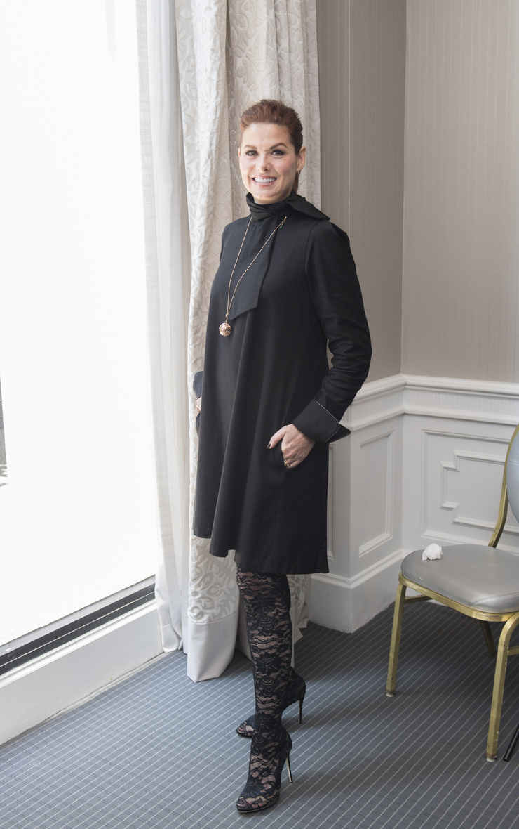 Debra Messing