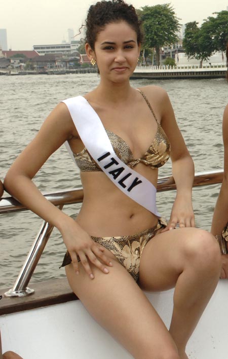 María Teresa Francville