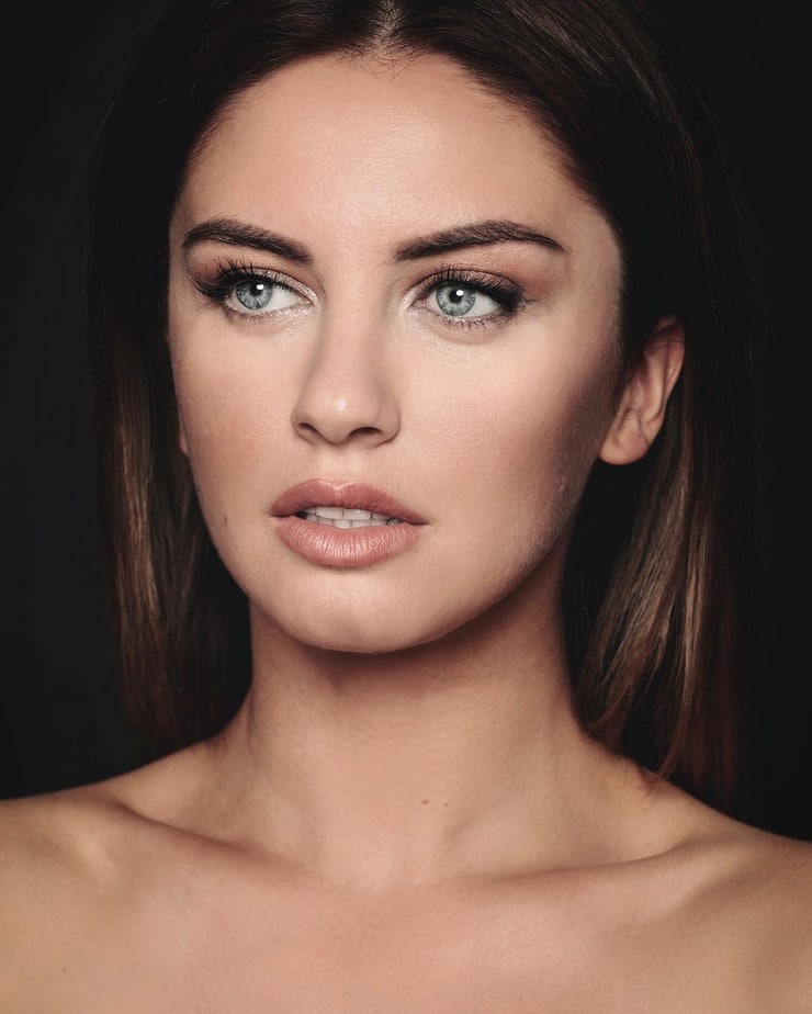 Aurela Skandaj Aurela Skandaj
