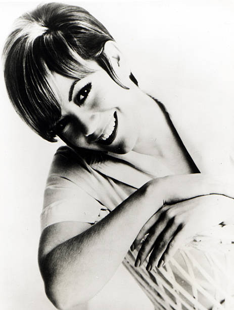 Vikki Carr