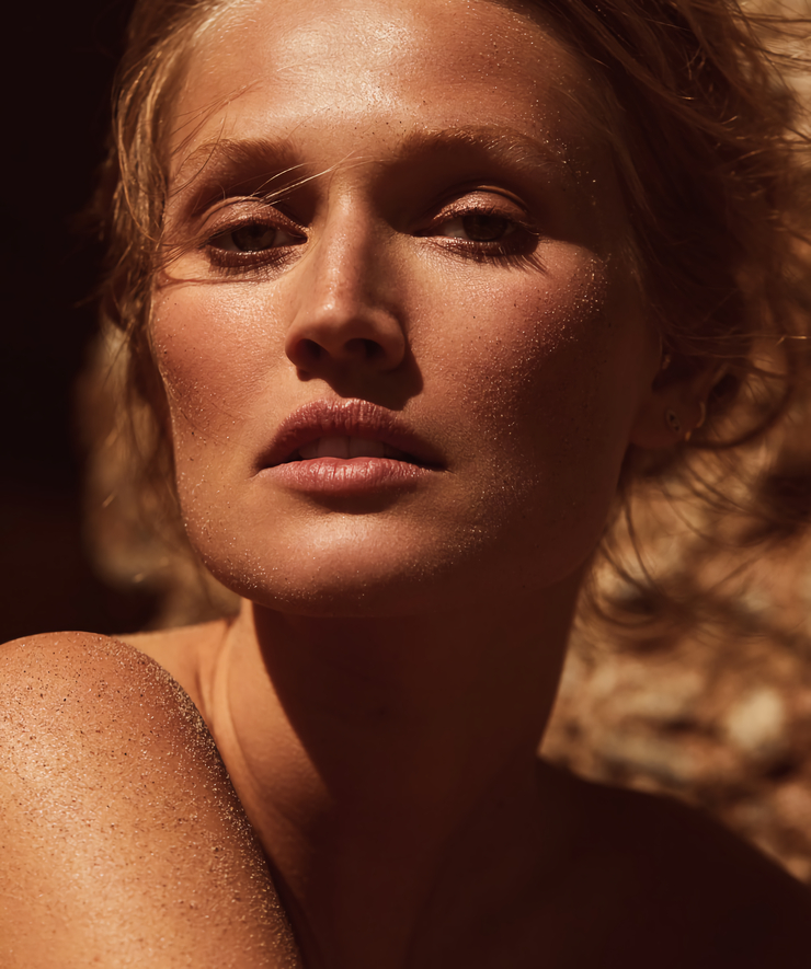 Toni Garrn Toni Garrn
