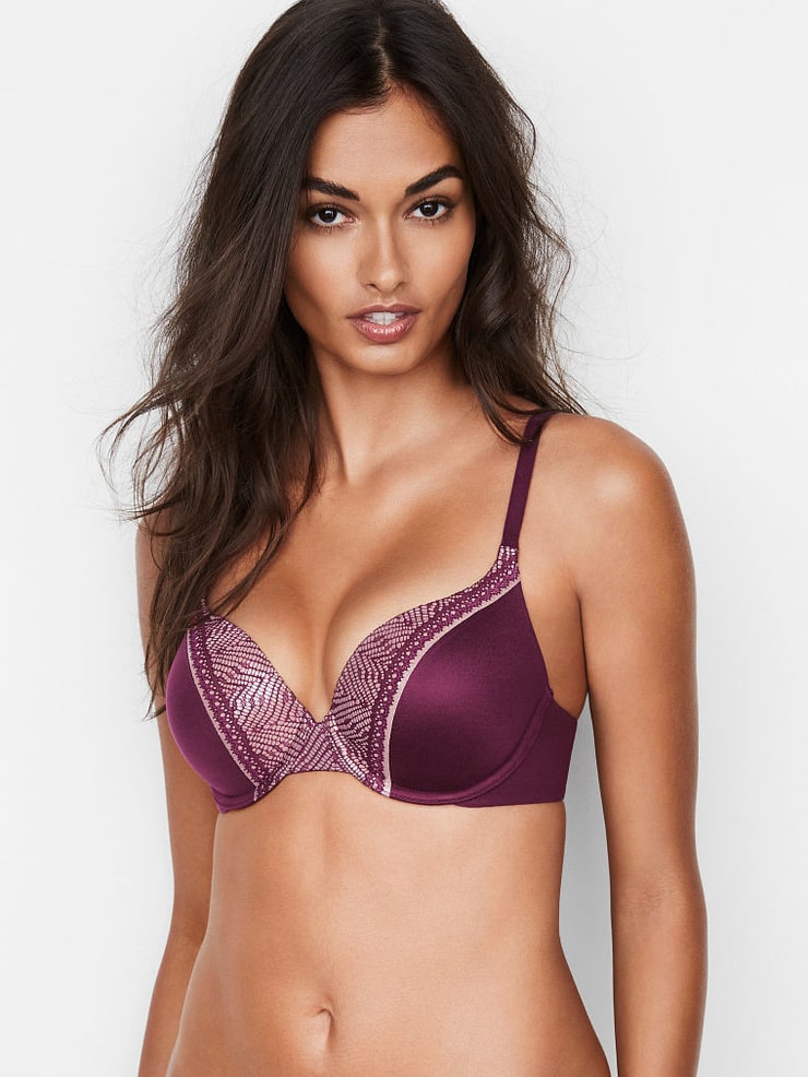 Gizele Oliveira Gizele Oliveira