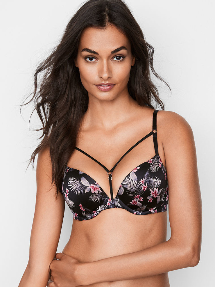 Gizele Oliveira Gizele Oliveira
