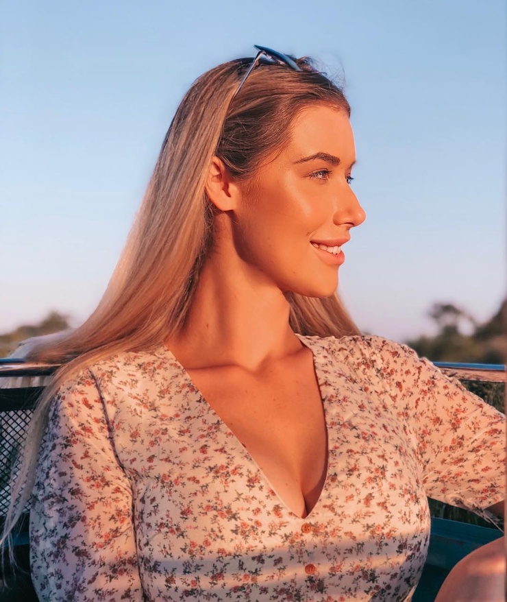 Noelle Foley Noelle Foley