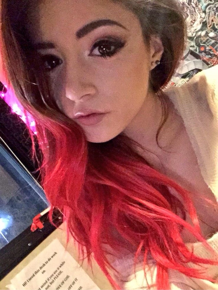 Chrissy Costanza