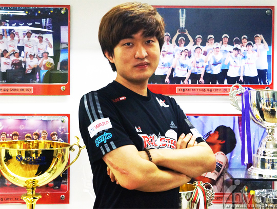 Lee 'Flash' Young Ho Lee 'Flash' Young Ho