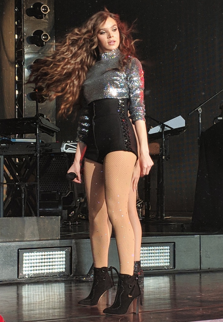 Hailee Steinfeld