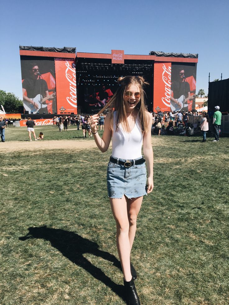 Ellie Thumann