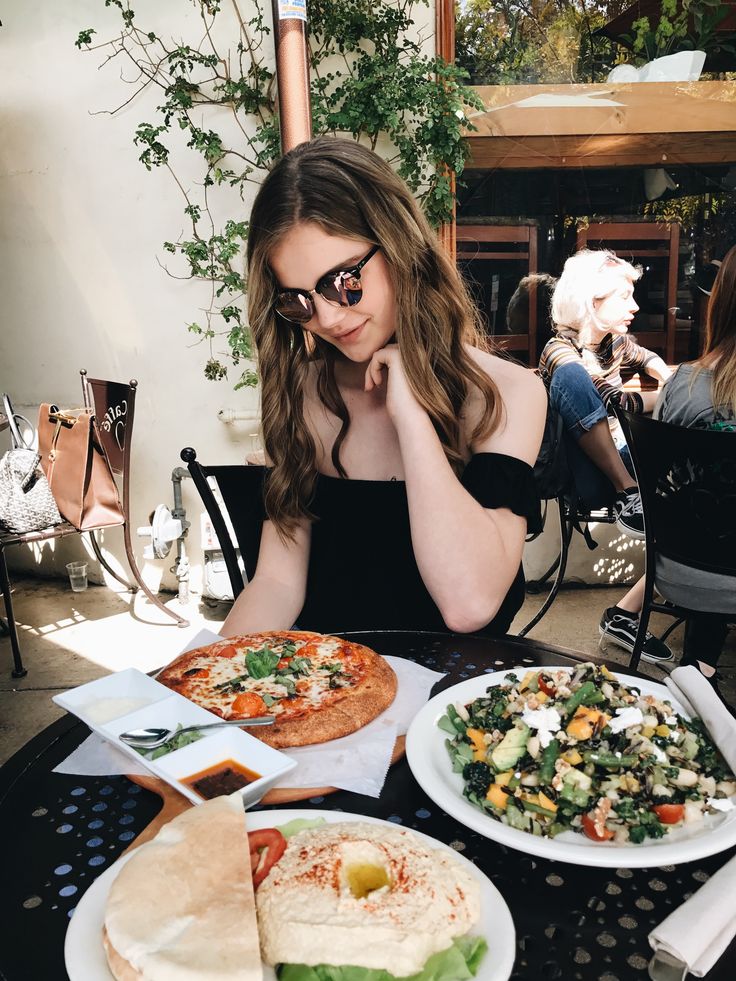 Ellie Thumann