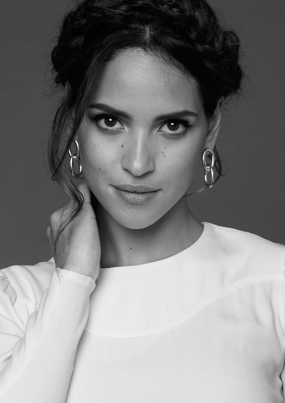 Adria Arjona Adria Arjona