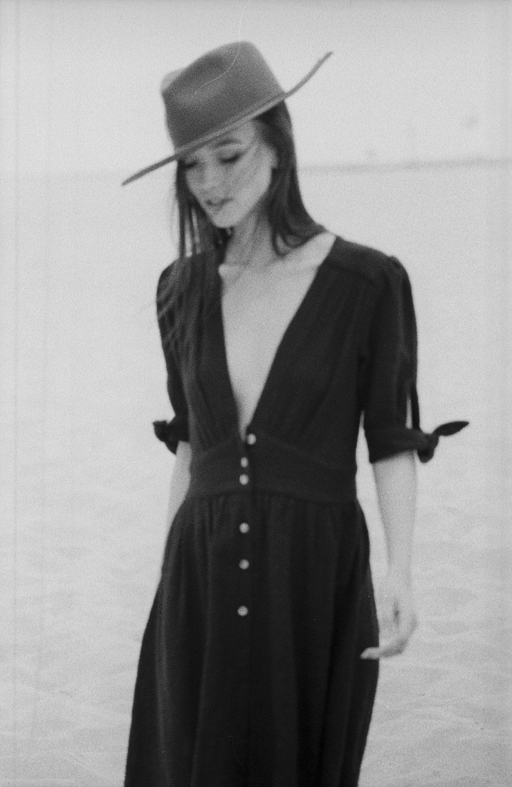 Savvy Taylor Savvy Taylor