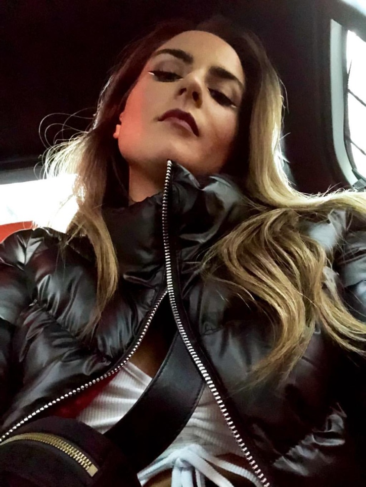 Joanna 'JoJo' Levesque