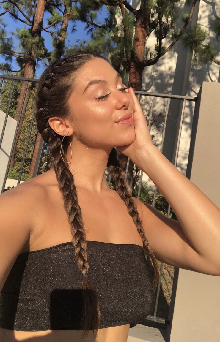 Kira Kosarin