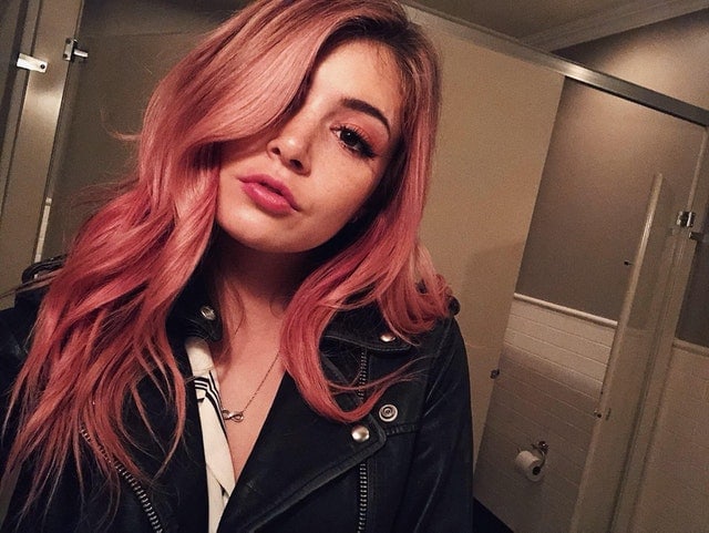 Chrissy Costanza