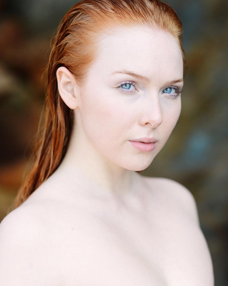 Picture of Molly C. Quinn