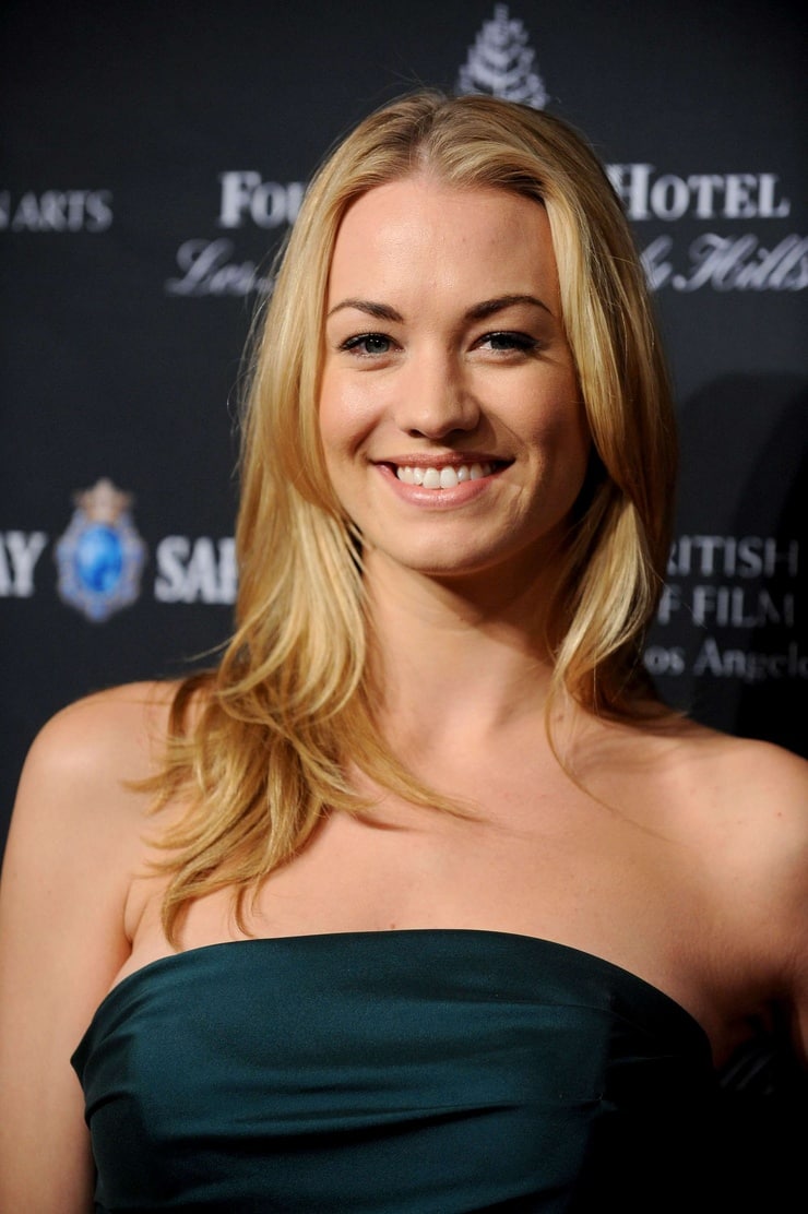 Yvonne Strahovski