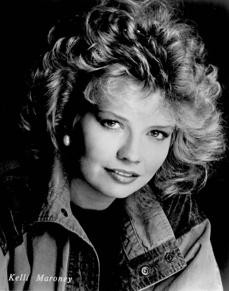 Picture of Kelli Maroney