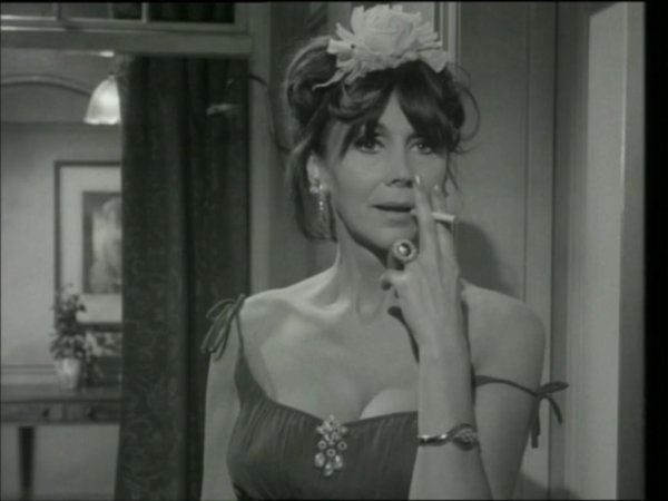 Marianne Stone