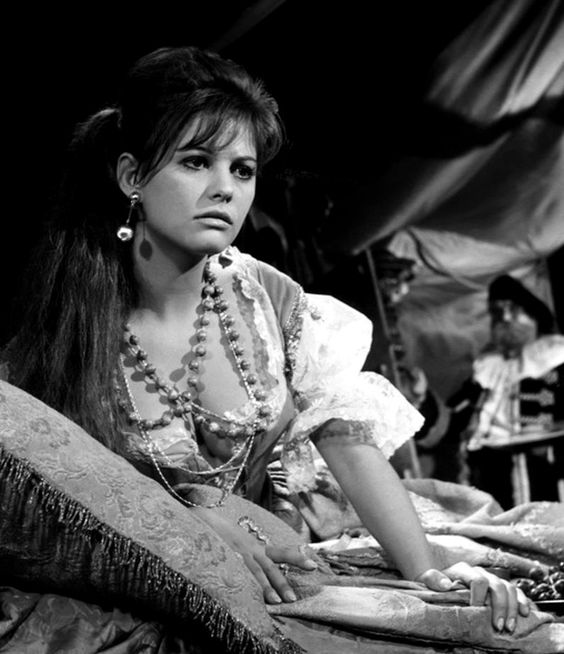 Claudia Cardinale