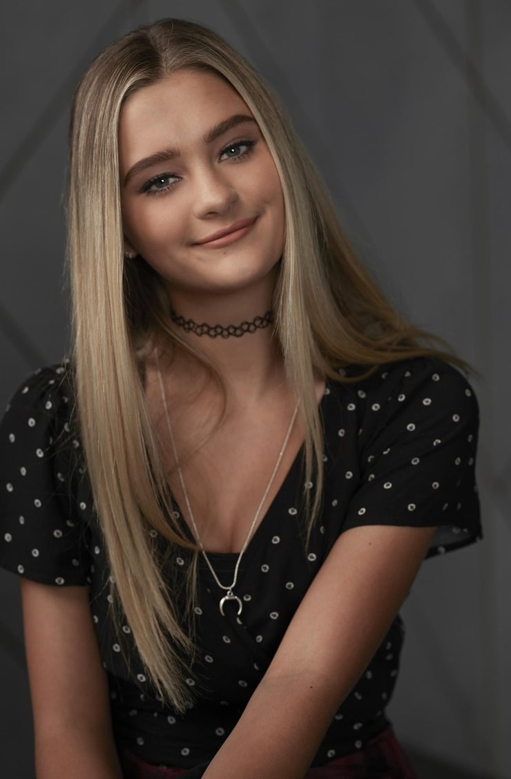 Lizzy Greene