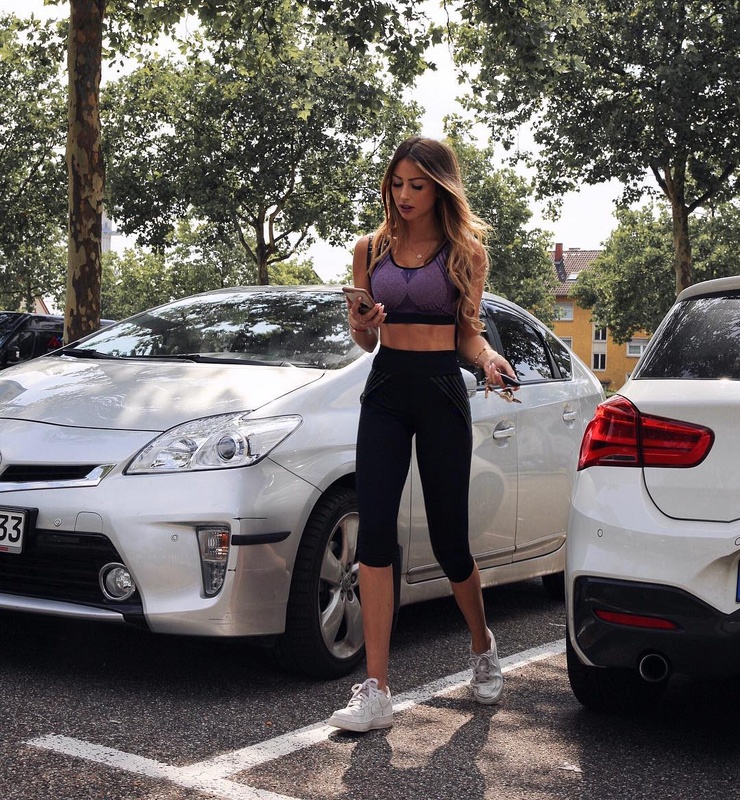 Caroline Einhoff