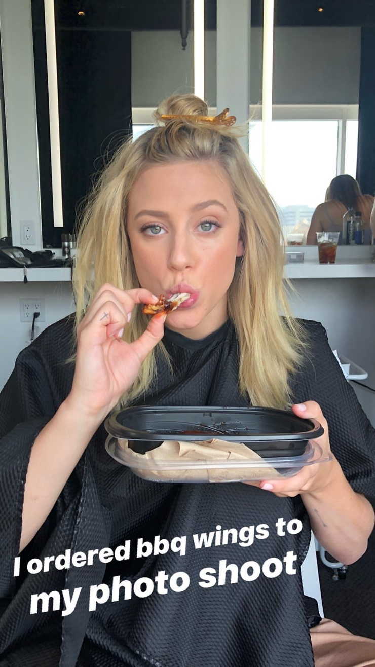 Lili Reinhart