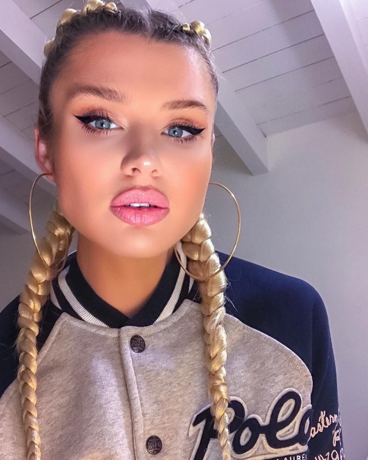 Kseniya Belousova Kseniya Belousova