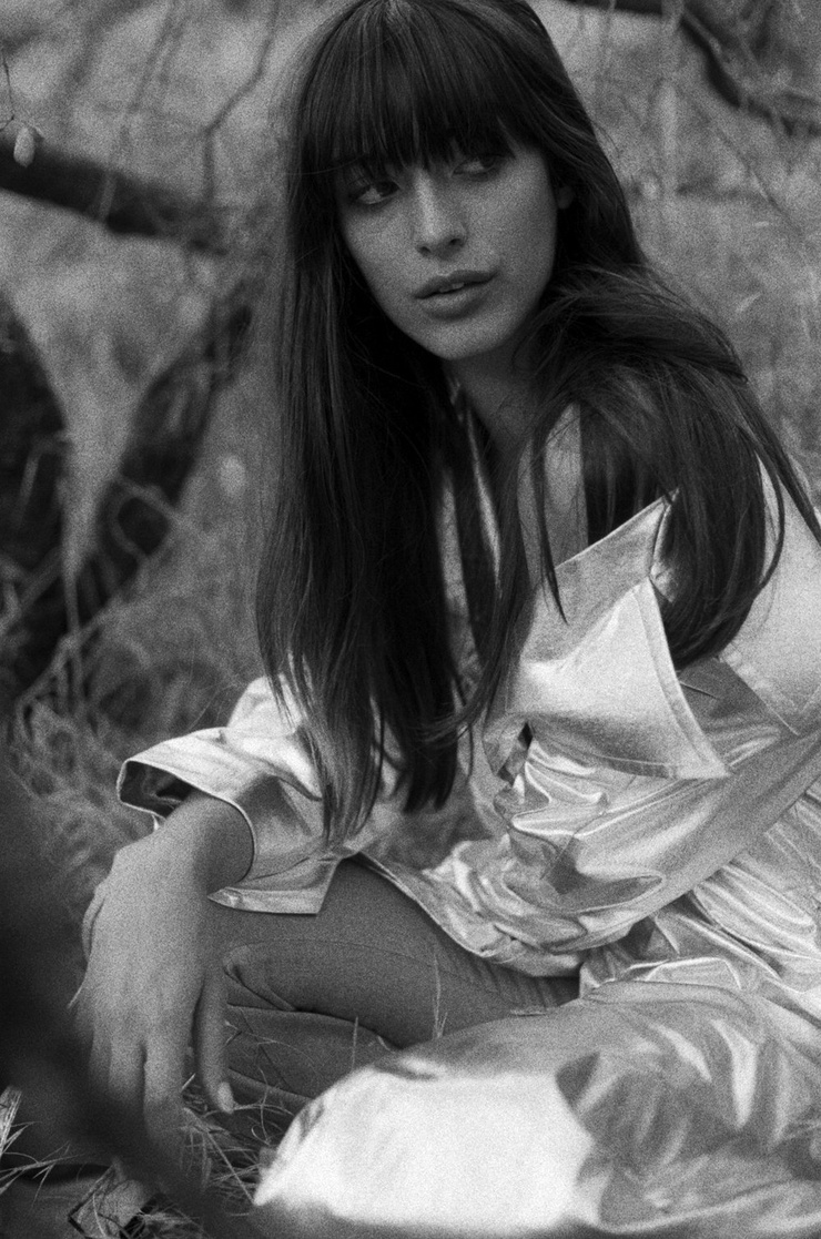 Louise Follain